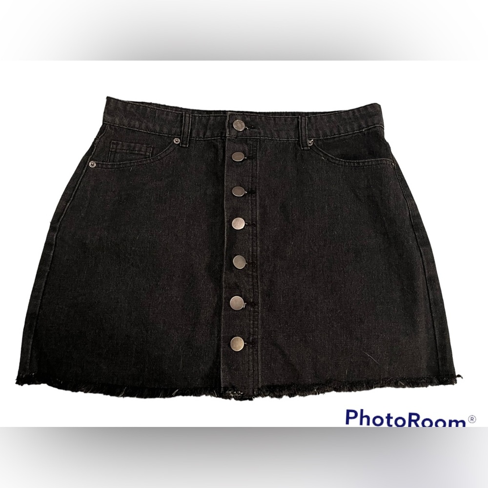 MUDPIE brand mini skirt. Size M.